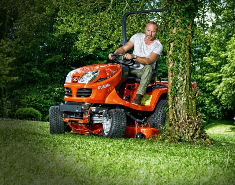 Husqvarna Z560X Zero Turn Mower - EG COLES