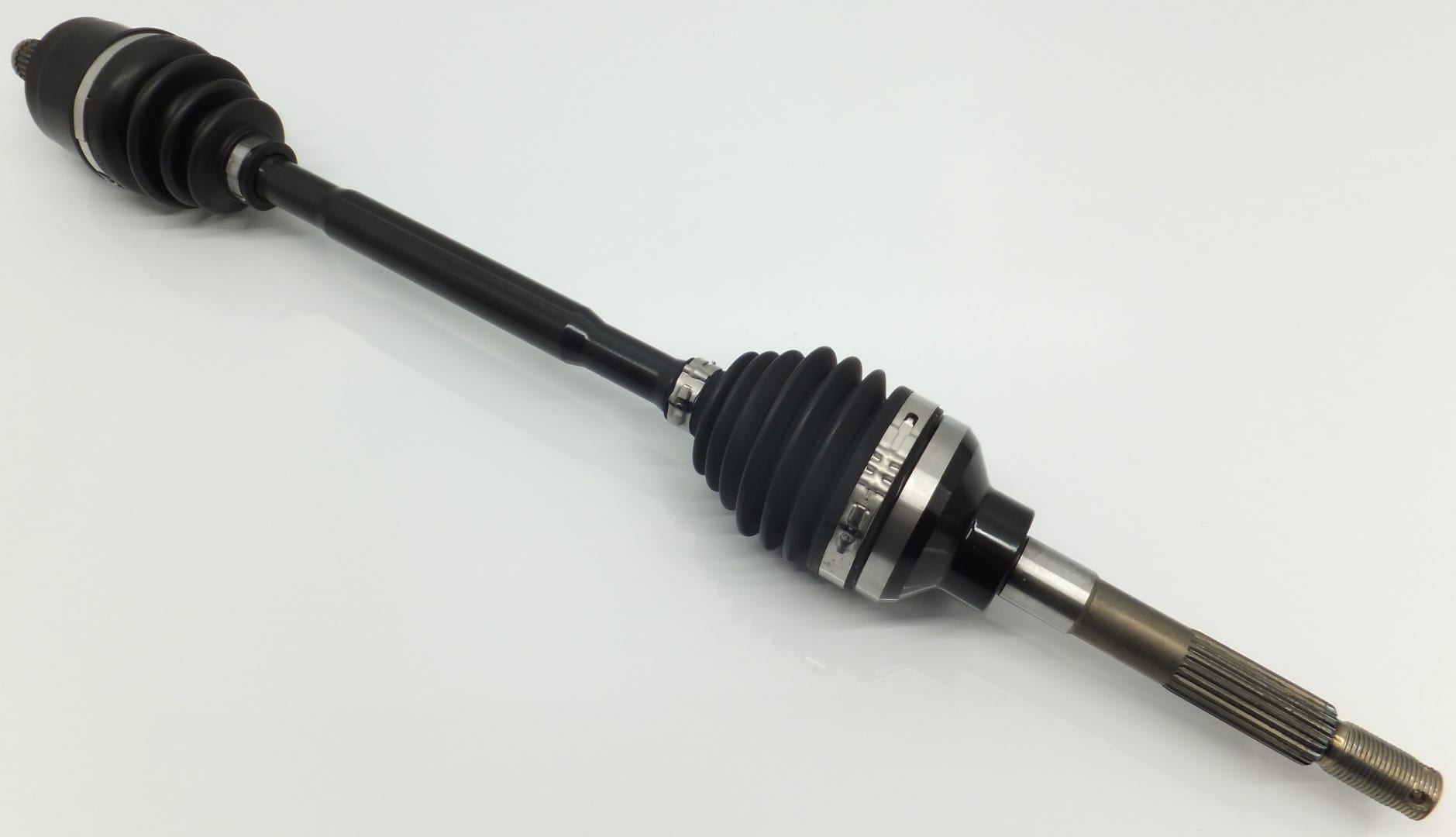 K762115310 Kubota Front Driveshaft - EG COLES